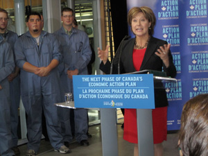 Premier Christy Clark speaks at NLC.