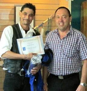 Les Davis received a Participation
Award from Rene Tremblay, Dean of Trades
and Apprenticeship.