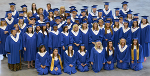 Graduates assembled for a group photo at
Convocation ceremonies on June 15. 